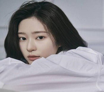 Minju xinh đẹp trong bộ phim người lớn mới nhất